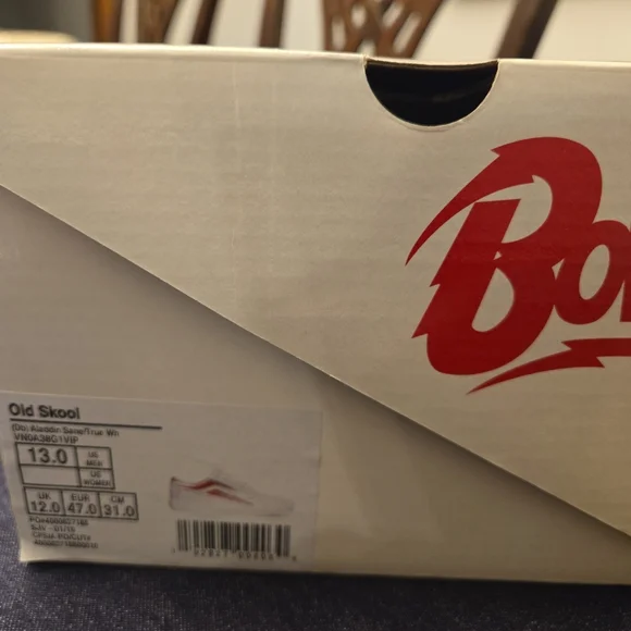 Vans Men's Cream and Red Athletic Shoes